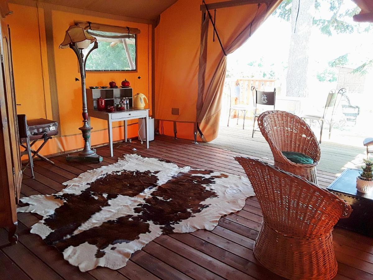 Le Lodge De Loge & Broc La Possonniere Экстерьер фото